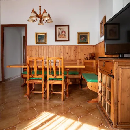 Casa Cal Metge * Benissanet